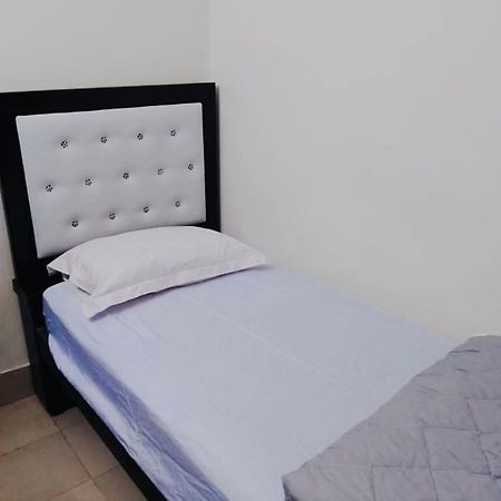 Hotel Seven Star Дакка Экстерьер фото
