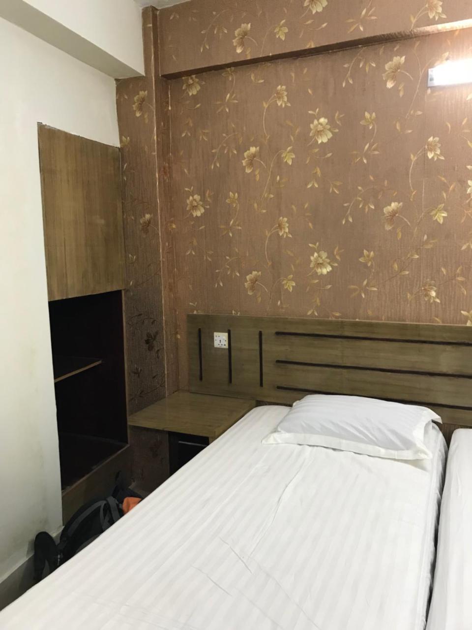 Hotel Seven Star Дакка Экстерьер фото